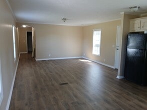 Building Photo - 30 Rising Sun Ln