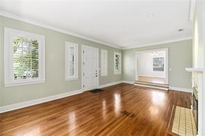 Building Photo - 1811 Alta Vista Ave