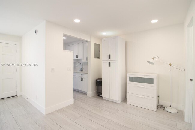 Foto del edificio - 1440 SE 15th St