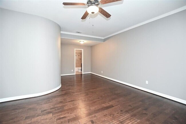 Foto del edificio - Gorgeous Contemporary Three Bedroom!