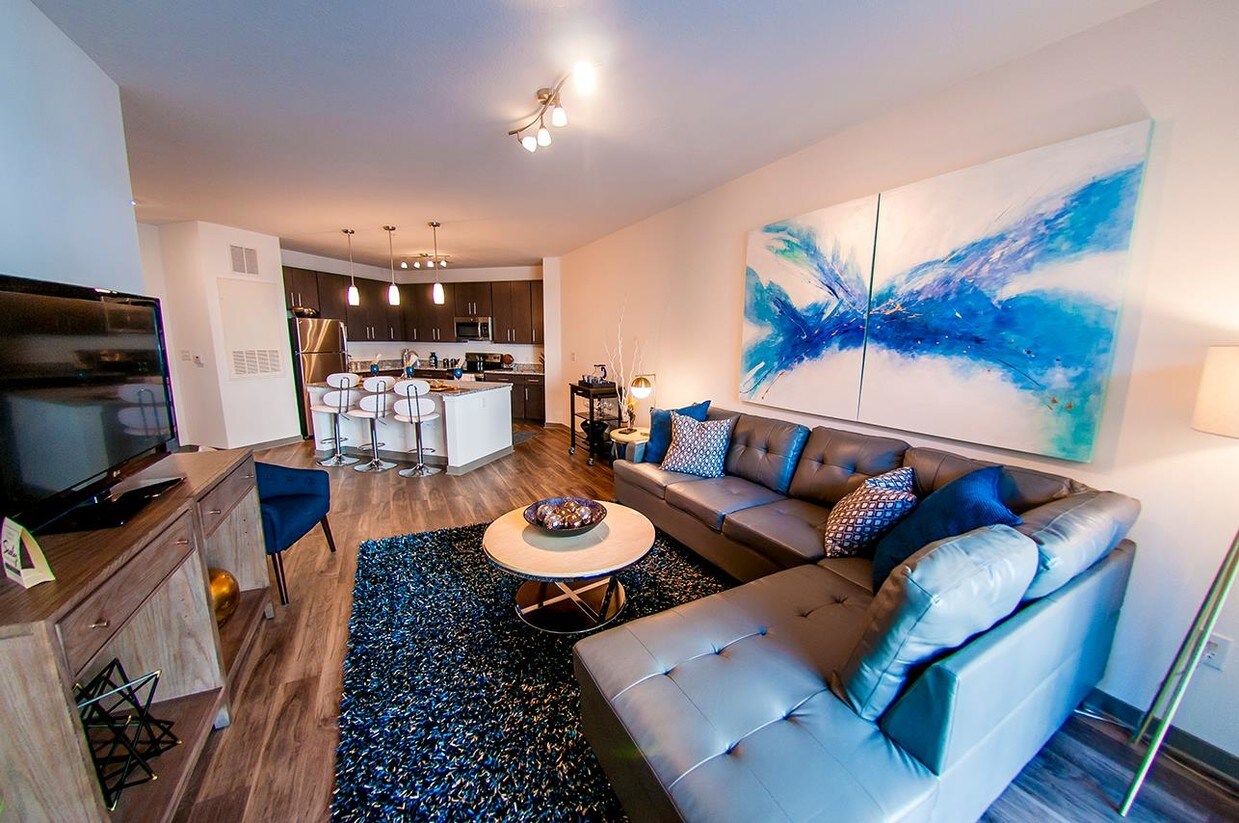 The Avenue Apartments in Huntsville, AL