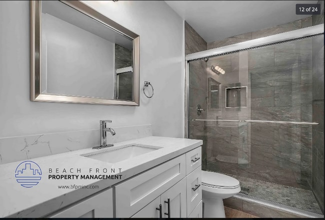 Foto del edificio - 12314 Moorpark St