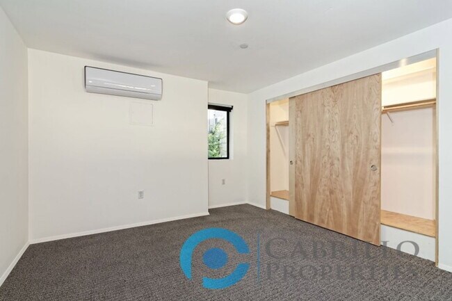 Foto del edificio - 2870 Fourth Avenue