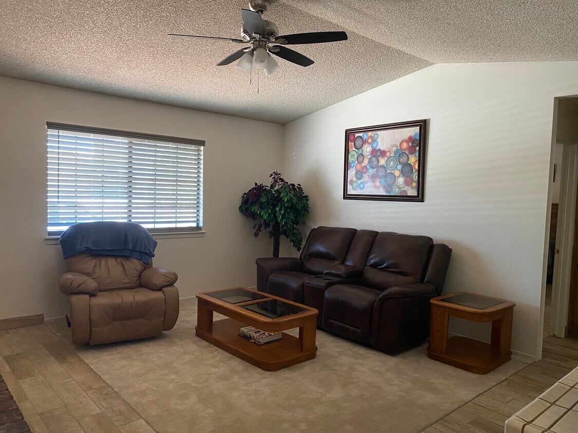 214 E Church Ave Unit A, Ridgecrest, CA 93555 Apartments in Ridgecrest, CA