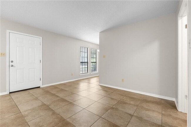 Building Photo - 5928 Windham Ct