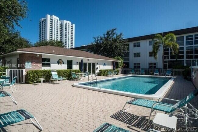 Foto del edificio - 1501 S Ocean Blvd