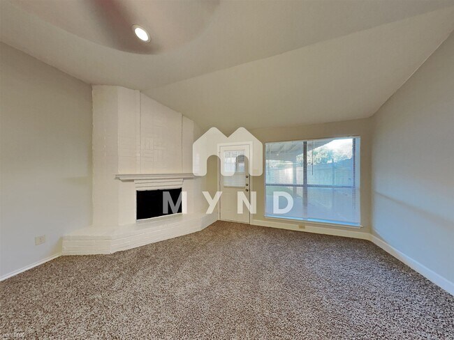 Building Photo - 3 br, 2 bath House - 1529 Autumn Breeze Ln