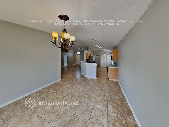 Building Photo - 619 Grand Royal Cir