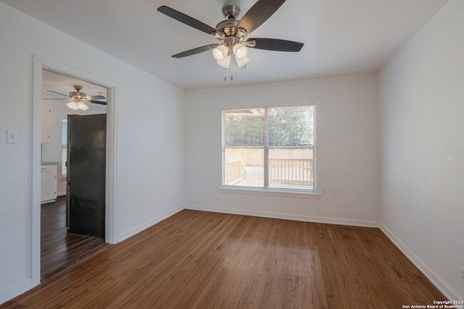 Building Photo - 1503 Donaldson Ave
