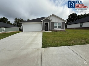 Building Photo - 4340 Sloan Dr