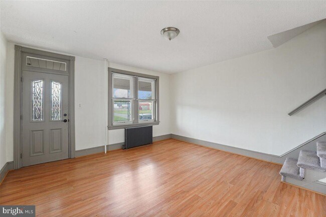 Foto del edificio - 448 Birch St