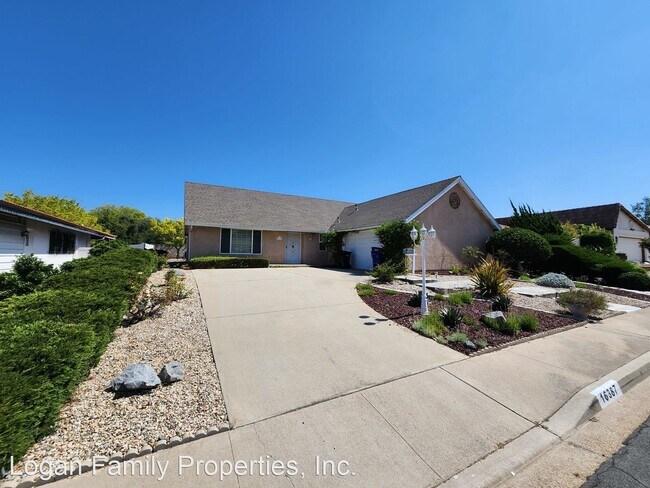 Building Photo - 2 br, 2 bath House - 16387 Gabarda Rd.