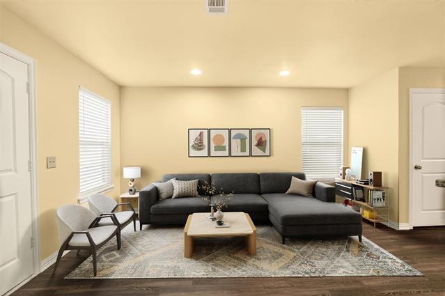 Building Photo - 1716 S Waco St