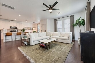 Building Photo - 5215 Golden Canary Ln