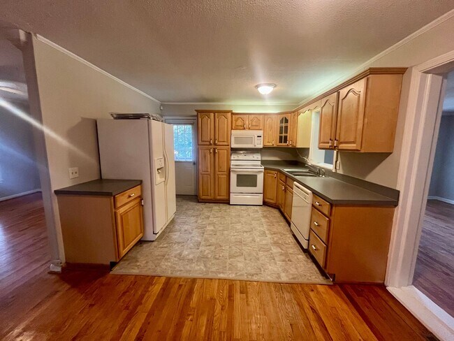 Foto del edificio - House for Rent In Clemson