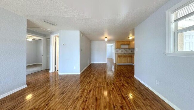 Foto del edificio - 10510 118th Ave N