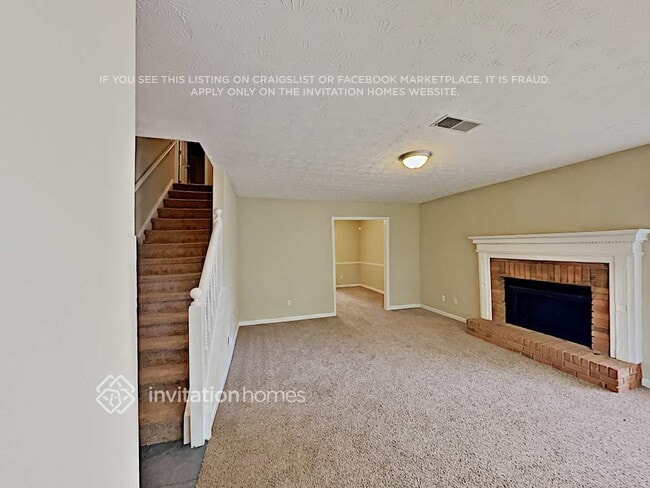 Building Photo - 1036 W Mill Dr NW