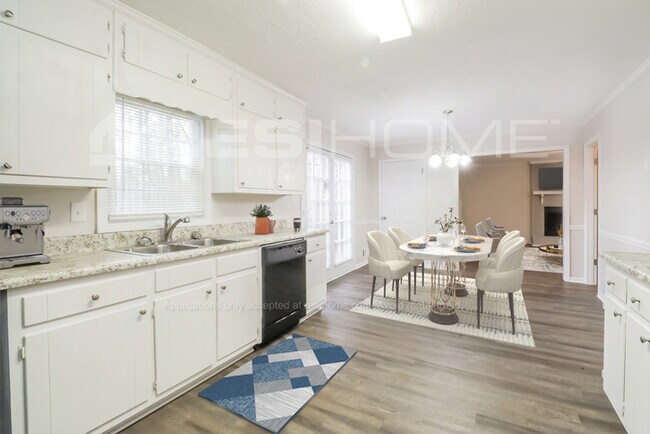 Foto del edificio - 1512 Hillside Dr SE