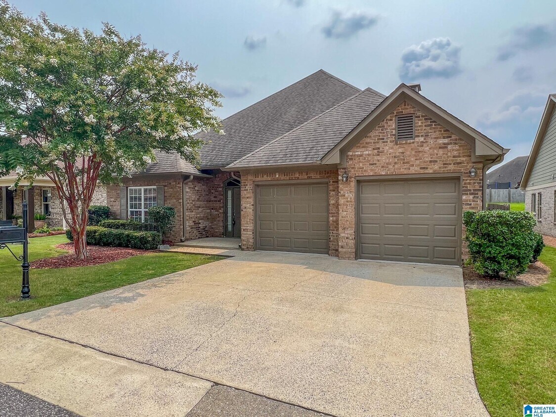 2077 Chelsea Park Bend, Chelsea, AL 35043 House Rental in Chelsea, AL