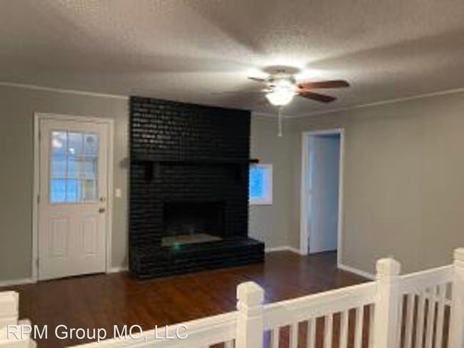 Building Photo - 7 br, 3 bath House - 4516 S Holiday Avenue