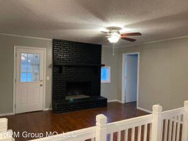 Foto del edificio - 7 br, 3 bath House - 4516 S Holiday Avenue