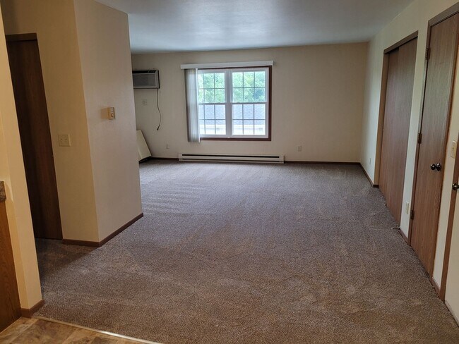Foto del edificio - 2240 Sylvan Way
