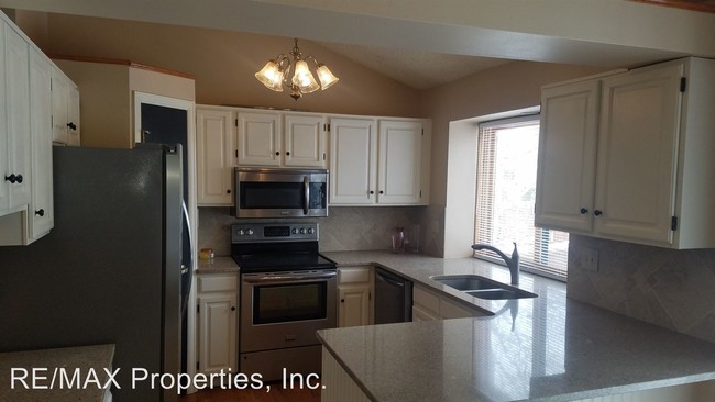 Foto del edificio - 3840 Thundercloud Dr