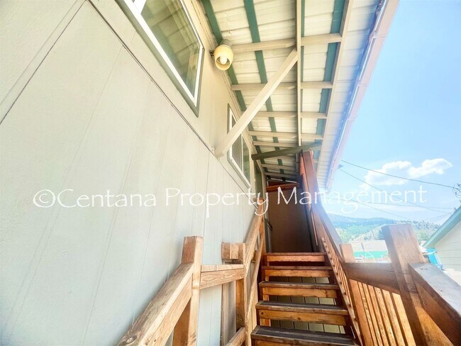 Foto del edificio - 400 Birch St