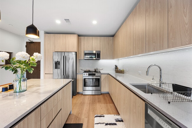 Foto del edificio - 1 Riva Row