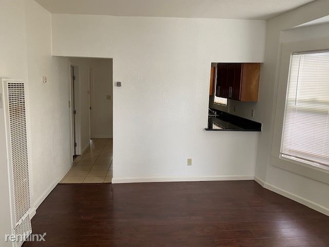 Foto del edificio - 2 br, 1 bath 4plex - 666 25th St