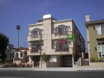 Primary Photo - 1940 S Barrington Ave