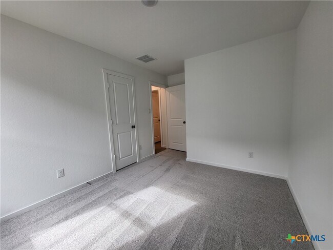 Foto del edificio - 3915 Eldorado