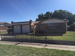 Building Photo - 10620 Tiber Pl