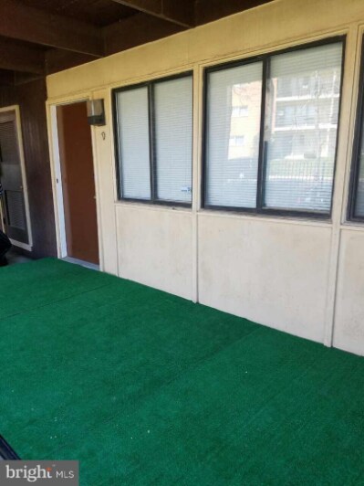 Building Photo - 3928 Stone Gate Dr