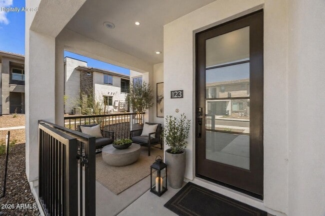Building Photo - 2121 W Sonoran Desert Dr