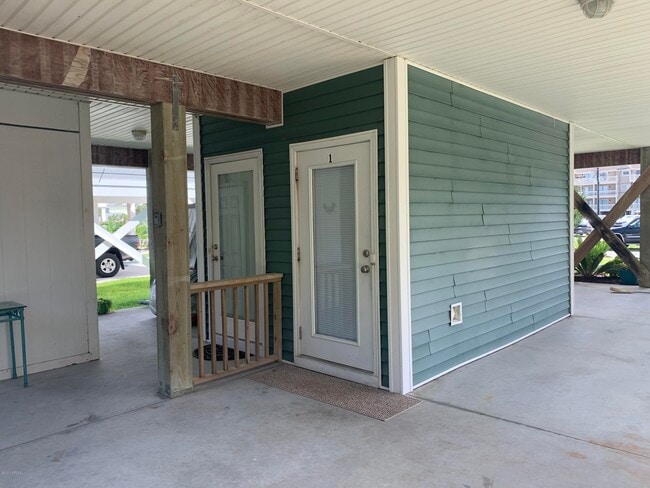 Building Photo - 1414 Bowfin Ln