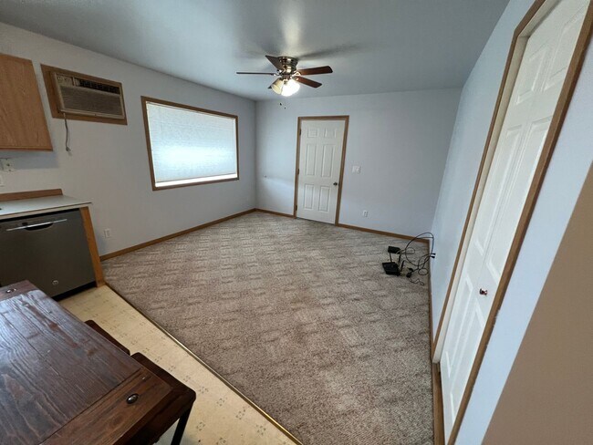 Building Photo - 4112 3rd Ave N