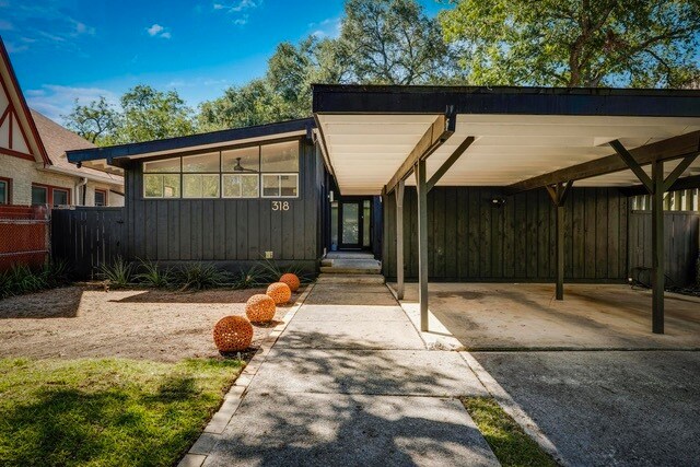 Foto del edificio - 318 W Rosewood Ave