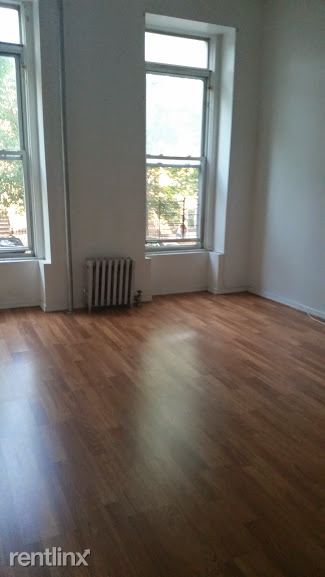 Foto del edificio - 735 Quincy St