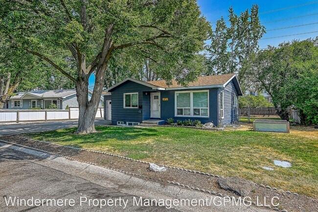 Building Photo - 4 br, 2 bath House - 1812 W. Lemhi