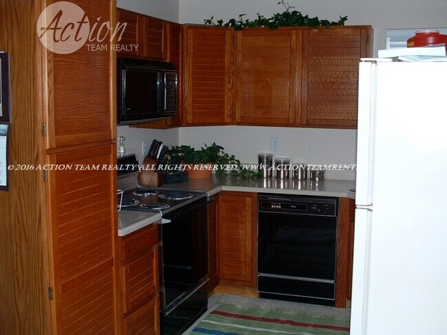 Foto del edificio - 6067 Wisteria Dr