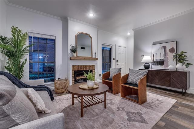 Foto principal - 4405 Bowser Ave