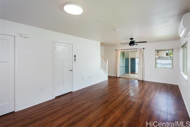 Building Photo - 801 Kakala St