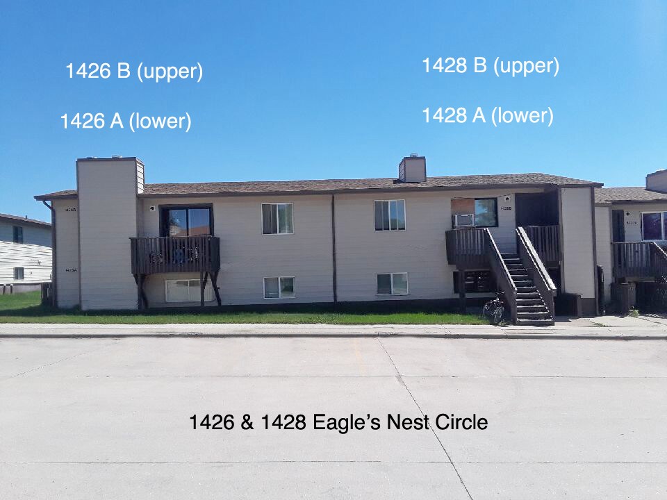 1426 Eagles Nest Cir Unit B, Gillette, WY 82716 Apartments in