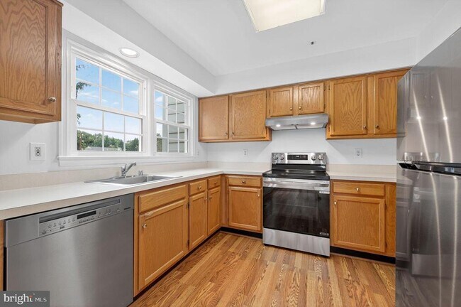 Building Photo - 8404 Burchap Dr