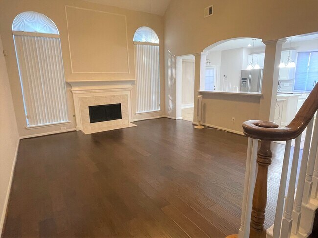Building Photo - 2218 Cypress Run Dr
