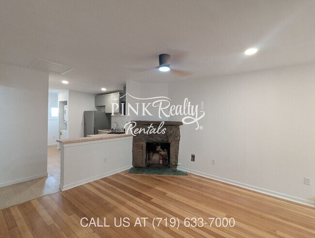 Foto del edificio - 120 Lafayette Rd