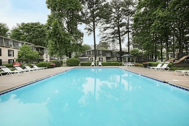 Foto del edificio - The Reserve at Brookhaven