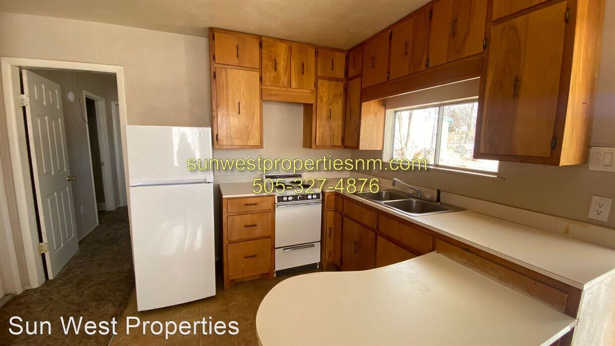 Primary Photo - 1 br, 1 bath House - 1221 1/2 Saiz Lane