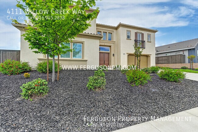 Foto del edificio - 4111 Willow Crk Wy